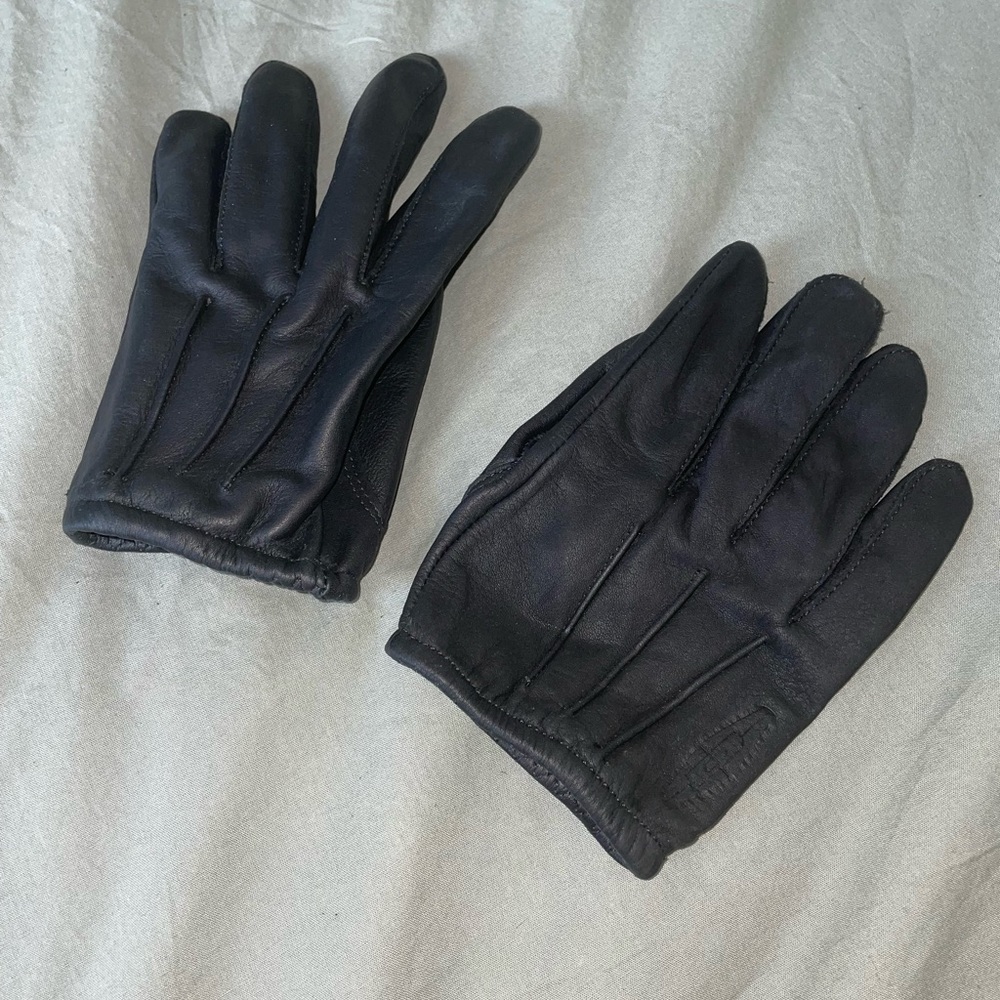 Black Leather Gloves